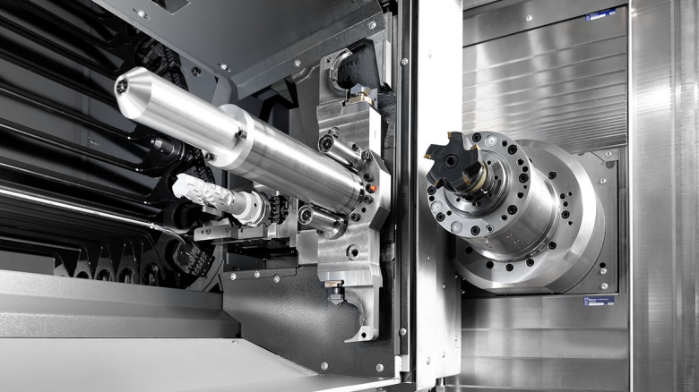 A diferença entre três eixos, quatro eixos e cinco eixos do centro de usinagem CNC.